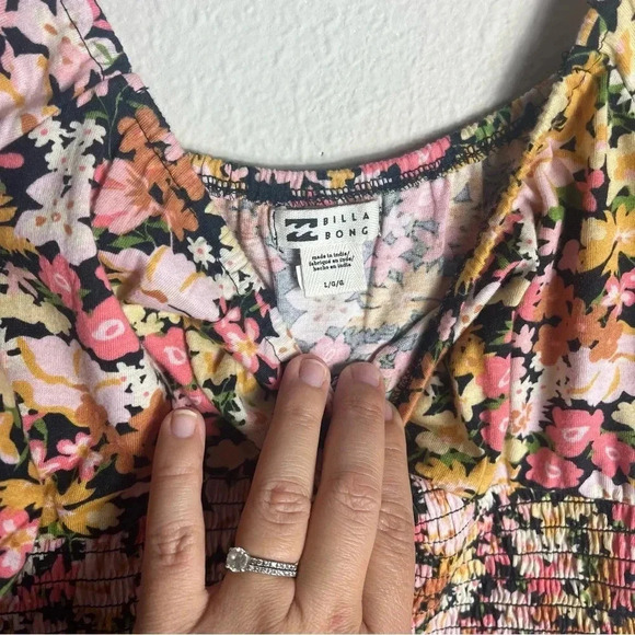 NWT Billabong Get Along Puff Sleeve Ruffle Top size L - Picture 9 of 11